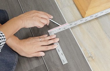 差し金を使う