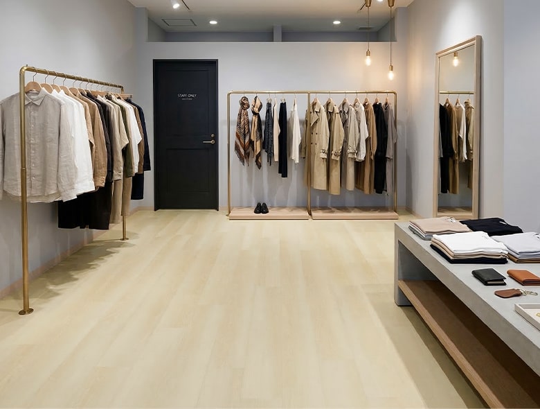ホワイトアイボリーオーク 商業施設（店舗・ホテル・オフィスなど）の施工イメージ2