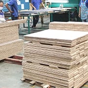 無垢フローリングの倉庫＆製造工場をご紹介！