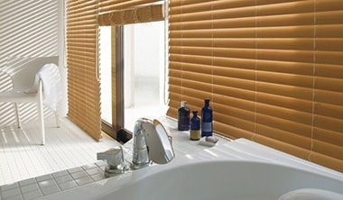 浴室には高遮蔽&耐水タイプを！