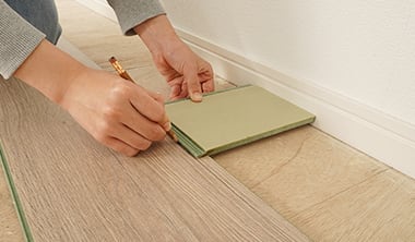 カットラインを引く