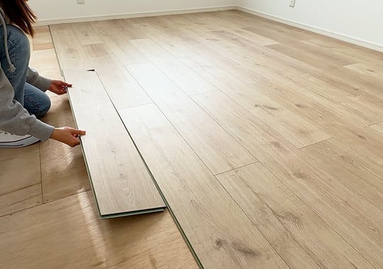 工程を繰り返して敷いていく