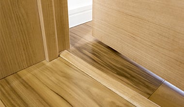 フローリングの厚さを選ぶ