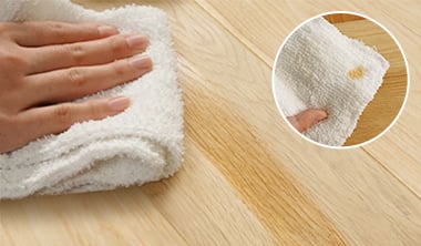 オイルを薄く塗布する