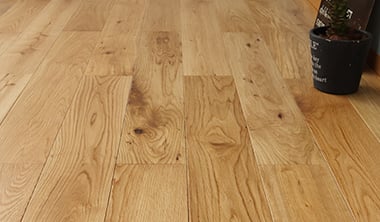 木目が美しく、虎斑を楽しめる