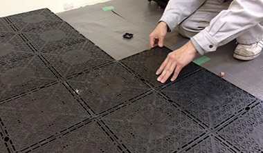 樹脂製OAフロアの実際の施工事例