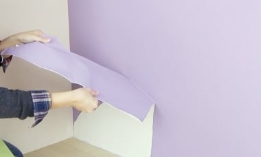 塗った後でも壁紙ごと剥がせる？