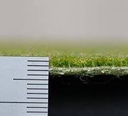 厚み 約3.8mm