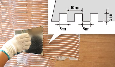 接着剤の塗り方