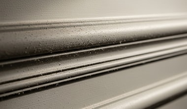 ホコリが溜まりやすい