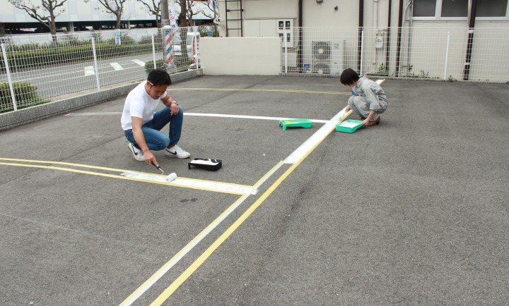 駐車場 作業中