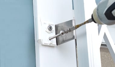 面格子の取付方法 壁付け