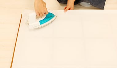 アイロンで貼る障子紙の貼り方