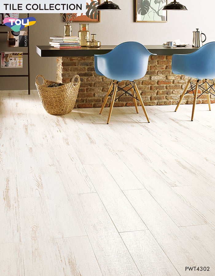 フロアタイル 東リ ロイヤルウッド リクレイムドパイン 150×900×3mm 20枚入